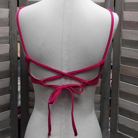 Textured Longline Wrap Front Triangle Bikini Top | Shade & Shore | Small - Picture 5 of 12